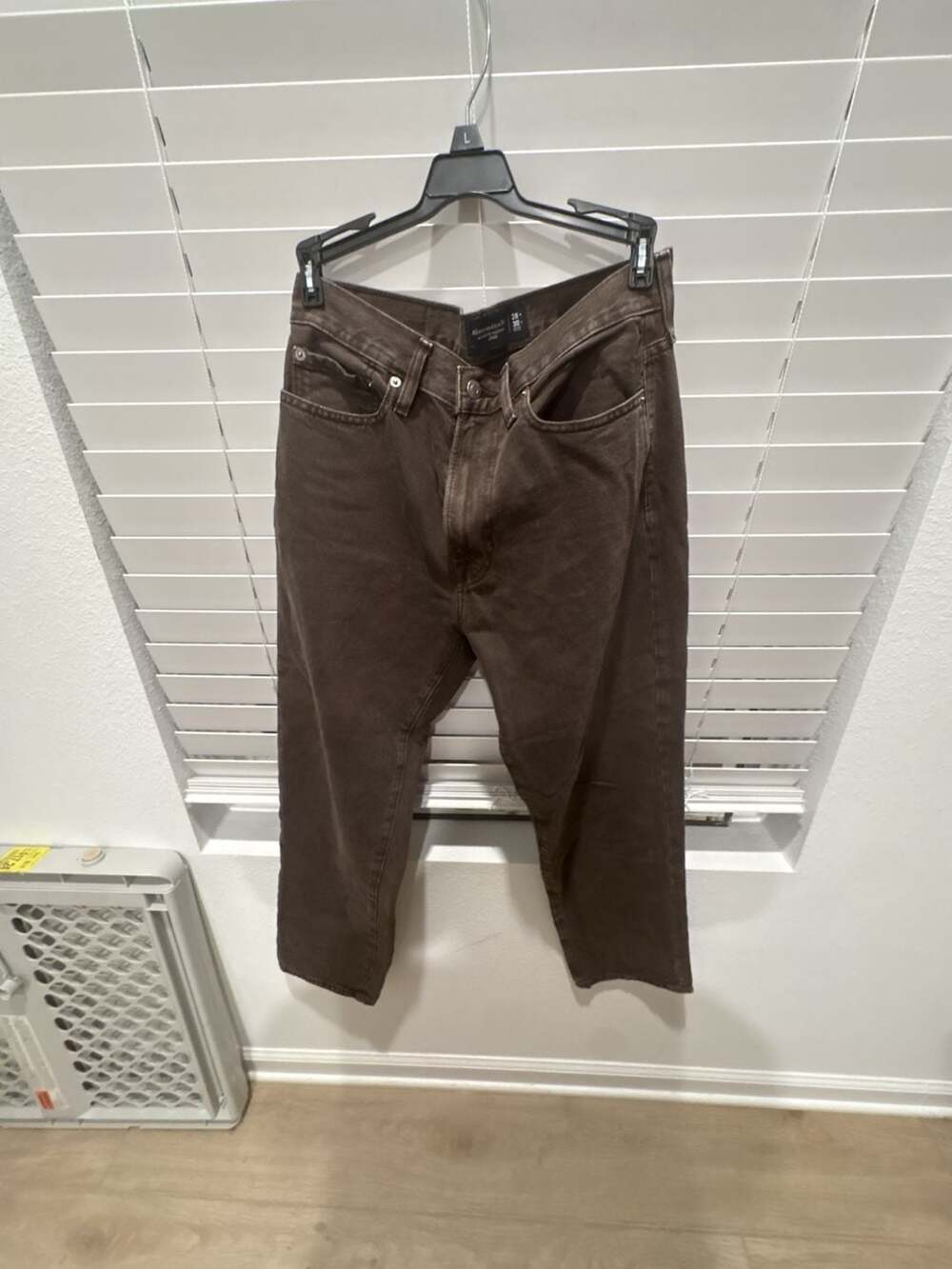 Abercrombie & Fitch Authentic Rigid Denim Loose Jeans Size 28W 30L Brown